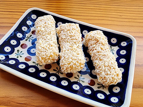 韓国 ふんわり食感の宮廷菓子 「ユグァ」