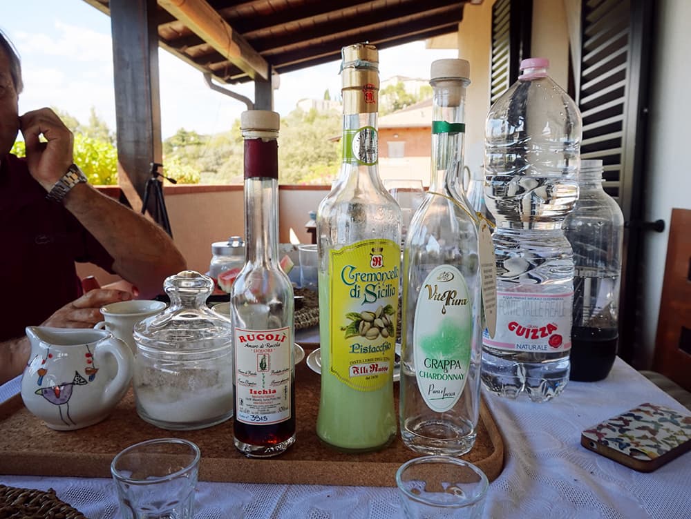 食後酒やコーヒーのお供にぴったり！