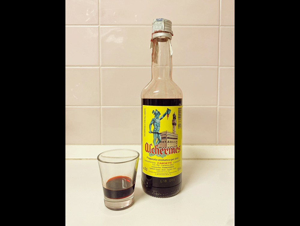 ズッパイングレーゼに必須のリキュール「アルケルメス」